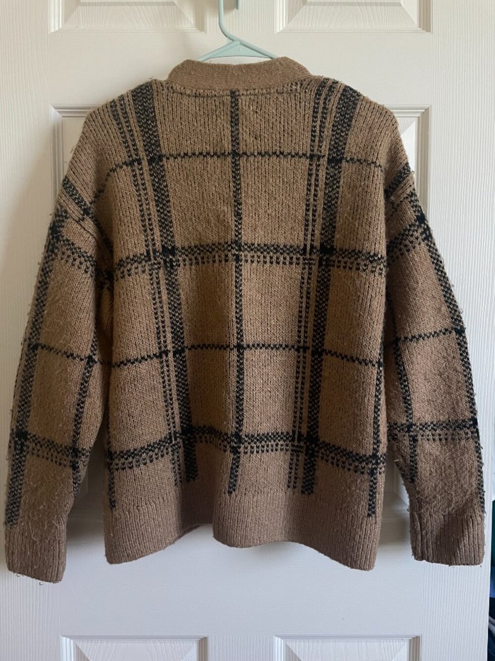 Abercrombie & Fitch Women's Brown and Tan Cardigan - Picture 2 of 2